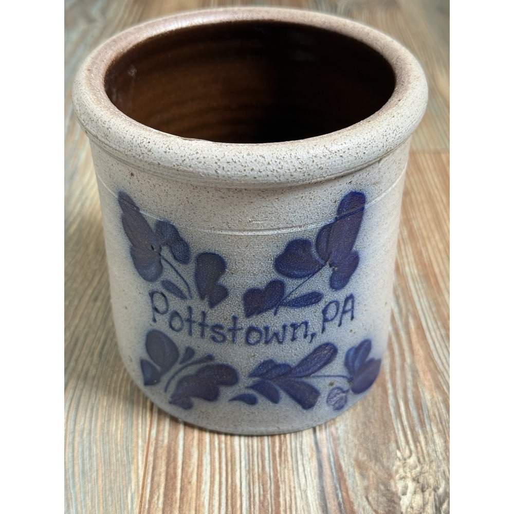 Rockdale Union Stoneware Gray w Blue Flowers Pittstown PA Backstamp 5.5"